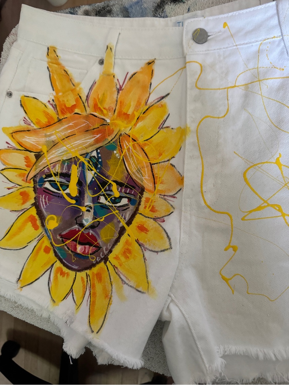 Upcycled streetwear painted white denim size 16 ooak sunflower goddess - Picture 6 of 15